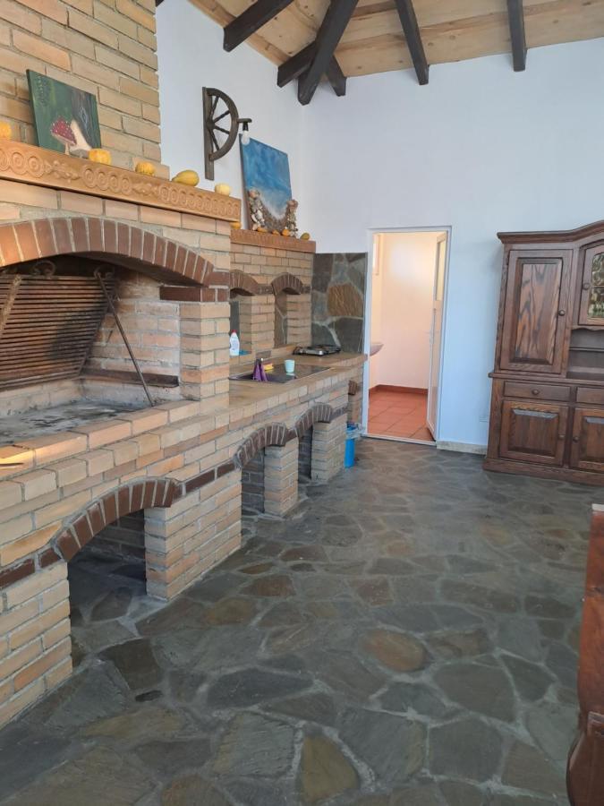 La Izvoare Pensiune-Pastravarie Simbata de Sus Exterior photo